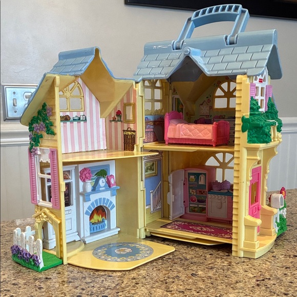 Fisher-Price Other - Vintage Fisher Price Sweet Streets Country House